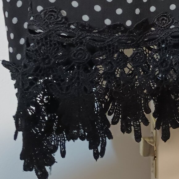 EUC~ Apt 9 Black Sheer Lined White Polka Dots Lightweight Sleeveless Top Size 14 - Picture 5 of 10